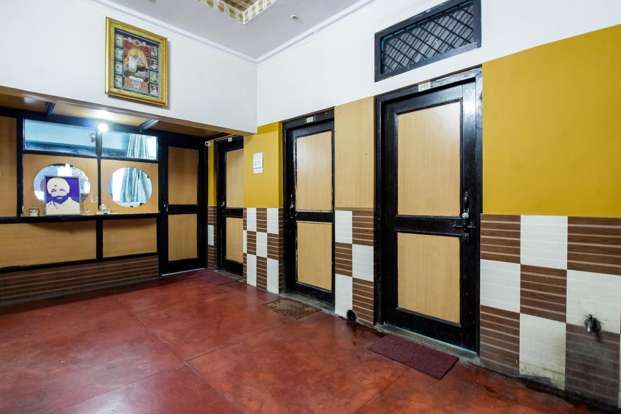 Spot On 40972 Hotel Gurubaksh Rāmpur Exterior foto